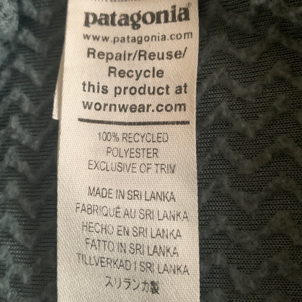 Patagonia Mens R1 Air Zip Neck Fleece Noveau Green Sz XL - Picture 11 of 12